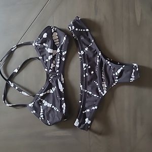 Jolyn cheaky bikini, Large